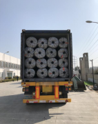 U.K customer container dispachi